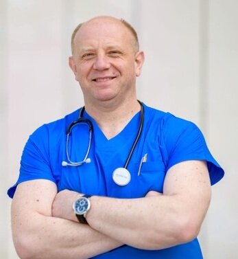 д-р Камен Генов